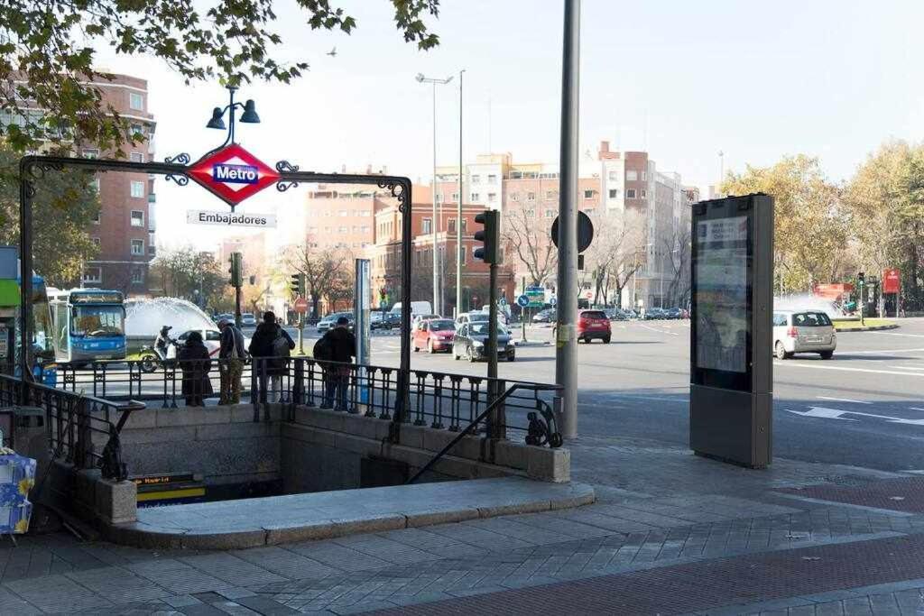 Comodo Y Agradable Estudio En Madrid Centro A5 Luaran gambar